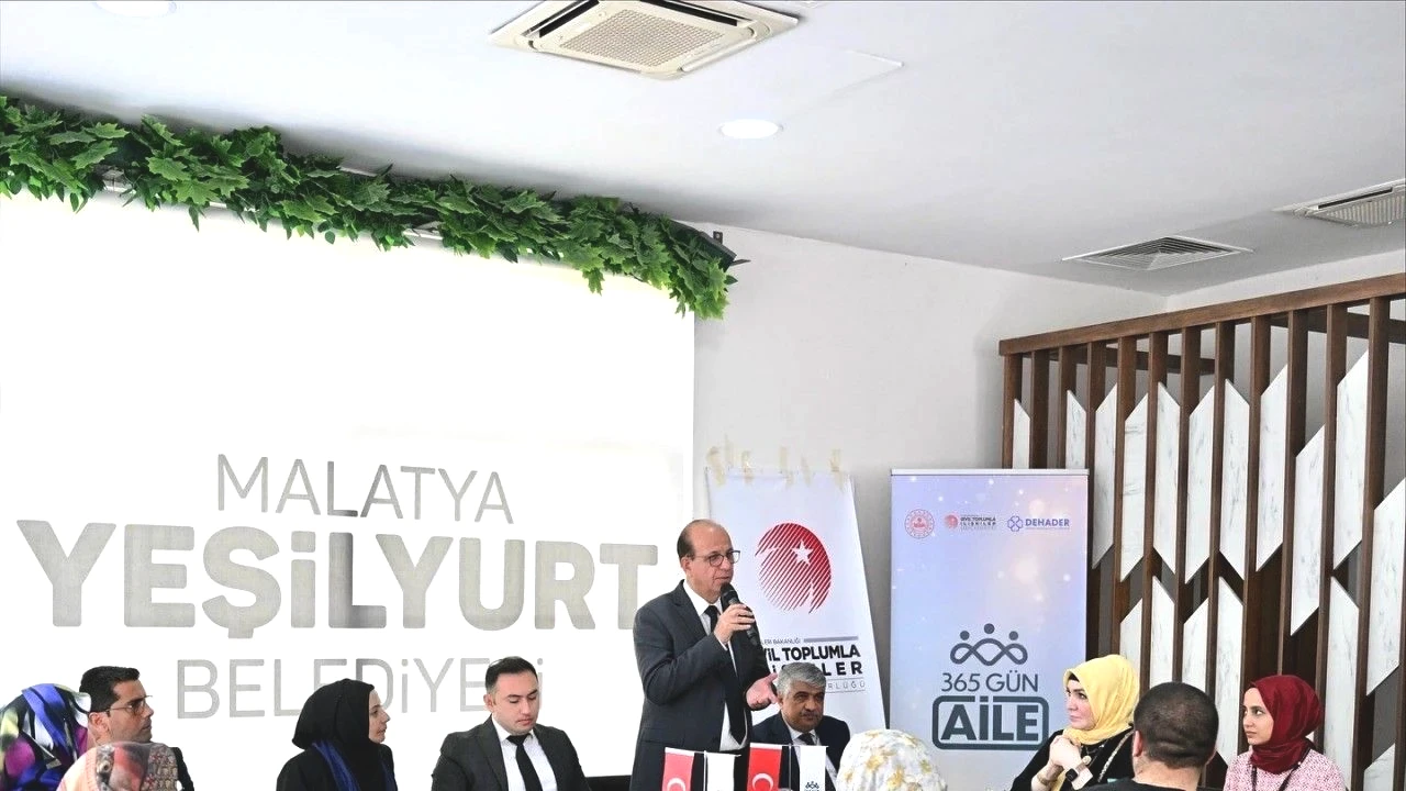 Yeşilyurt'ta "365 Gün Aile" Projesi Tamamlandı